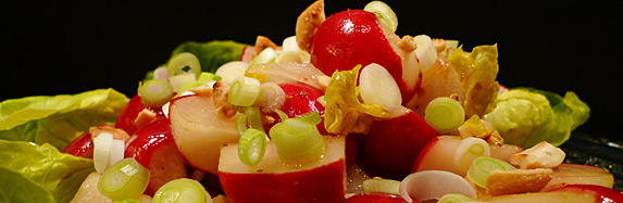 Radieschensalat mit Cashewkernen