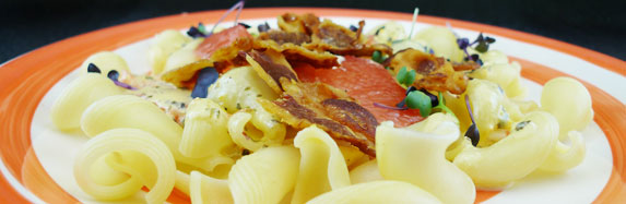 Grapefruit-Pasta mit Jamón de Teruel