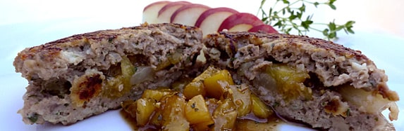 Gefüllte Fleischküchle mit Balsamico-Pfirsichen