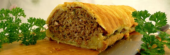 Fleischpastete an Preiselbeersahne mit Pfifferlingen