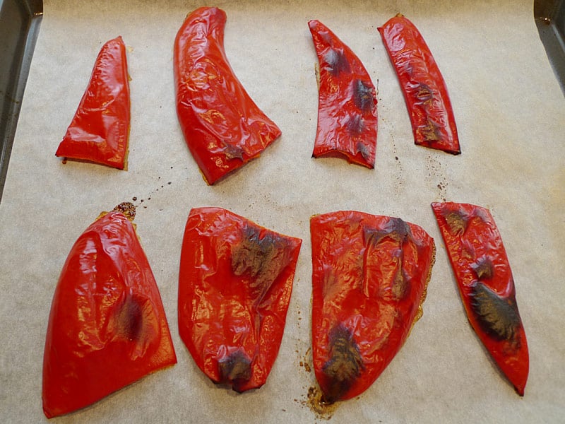 Paprika häuten für unsere Seeteufelbäckchen