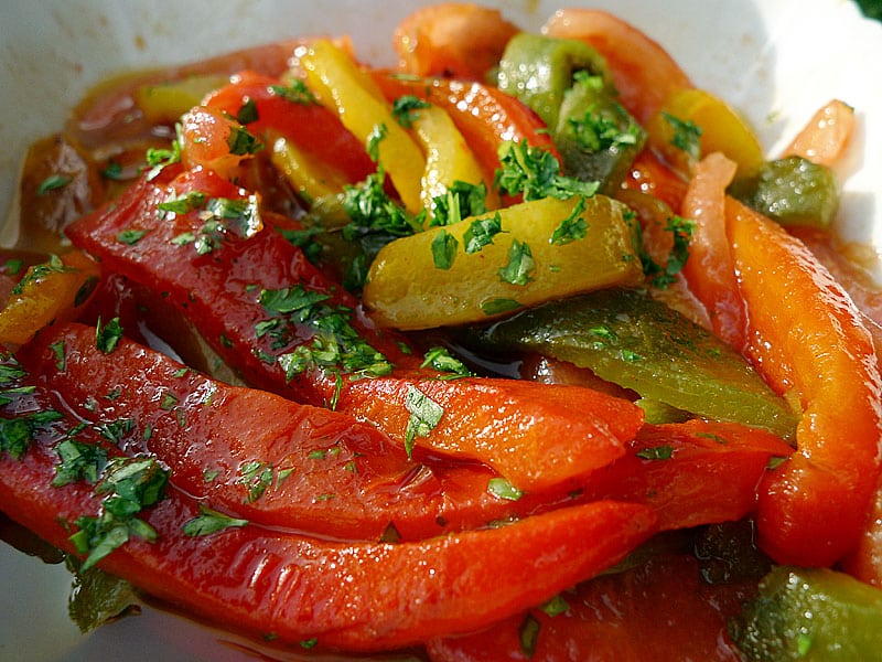 Paprikasalat mit Tomaten auf spanische Art - Aus meinem Kochtopf