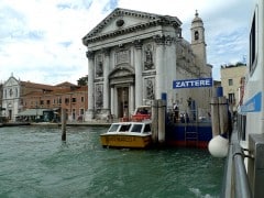 Ausflug nach Venedig. Die Station Zatere