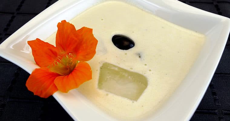 Kalte Mandelsuppe (Ajo Blanco) – weiße Gazpacho