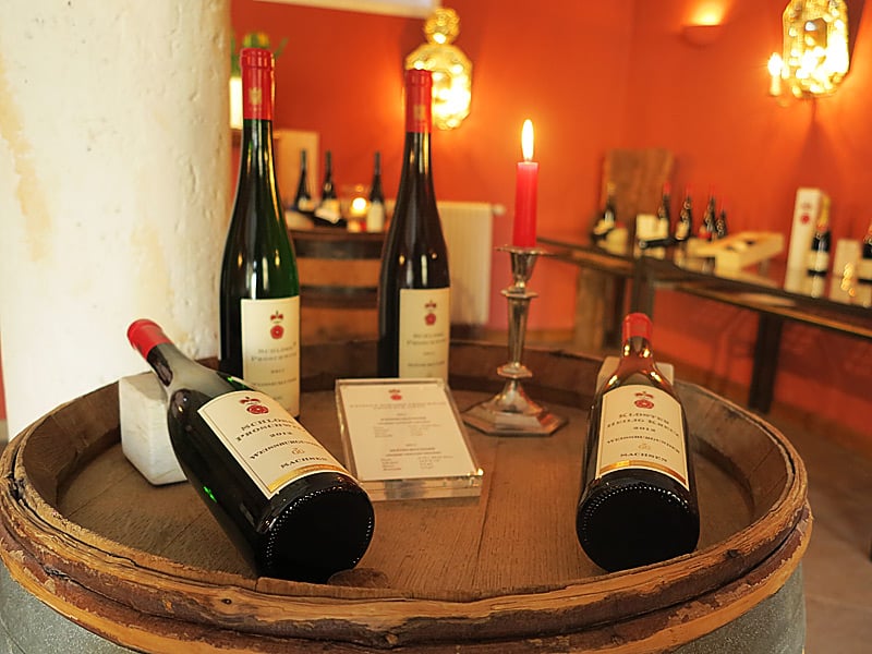 in der Vinothek des Weinguts Schloss Proschwitz