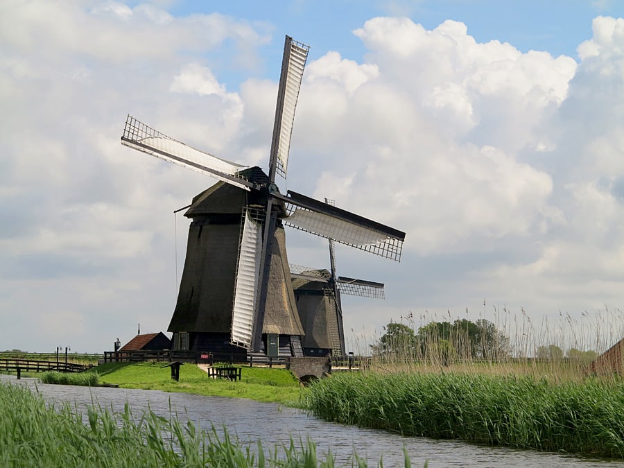 Eine von vielen Windmühlen in Holland. Thema ist hier aber: Gut essen in Holland