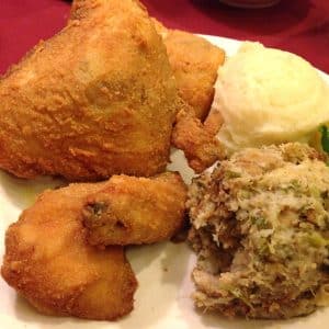 Im Bavarian Inn Frankenmuth stehen kene BBQ-Rippchen auf der Speisekarte