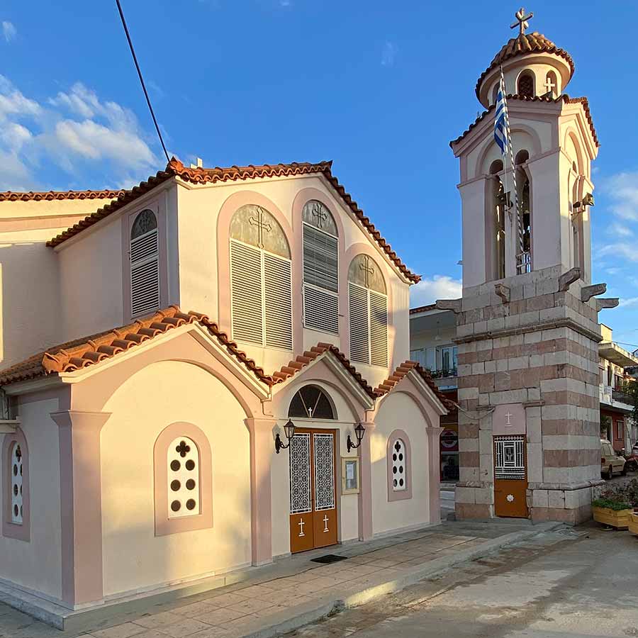 Die orthodoxe Kirche in Drepano